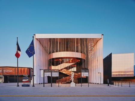 LVMHグループの5メゾンが輝いた大阪・関西万博 フラ LVMHグループの5メゾンが輝いた大阪・関西万博 フラ