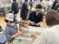 贈る楽しさが広がる片面ダンボール「Curumo(くるutf-8 贈る楽しさが広がる片面ダンボール「Curumo(くるutf-8