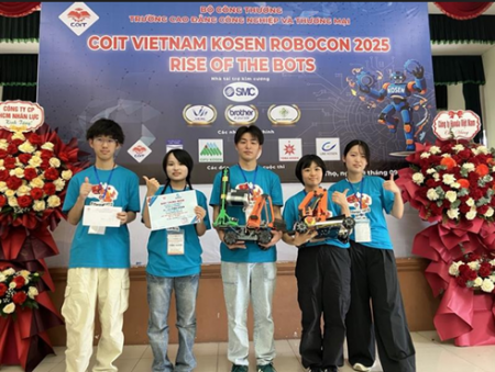 【鳥羽商船高専】ベトナムロボコンで3位入賞 【鳥羽商船高専】ベトナムロボコンで3位入賞