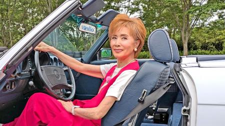 【BS日テレ】小柳ルミ子 20代で後部座席に乗った超 【BS日テレ】小柳ルミ子 20代で後部座席に乗った超