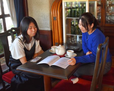 神戸学院大学の学生が紅茶文化を発信!「TEA KOBE 202 神戸学院大学の学生が紅茶文化を発信!「TEA KOBE 202