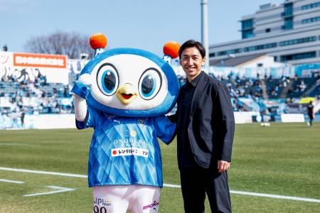 横浜 FC C.R.O 内田 智也 『J リーグ気候アクションア 横浜 FC C.R.O 内田 智也 『J リーグ気候アクションア