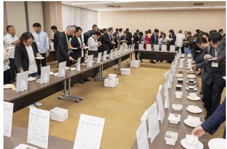 興奮が止まらない!【日本最大級の豆腐の祭典】『ニッ 興奮が止まらない!【日本最大級の豆腐の祭典】『ニッ