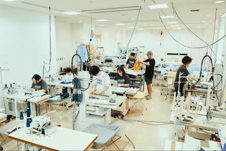 宮崎発「WAGON」、自社縫製工場で“メイド イン ジャパ 宮崎発「WAGON」、自社縫製工場で“メイド イン ジャパ