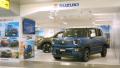 スズキ、小型乗用車 新型「クロスビー」のJR浜松駅で スズキ、小型乗用車 新型「クロスビー」のJR浜松駅で