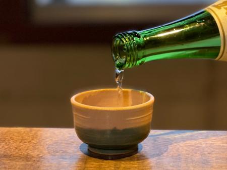 日本酒を好きなだけ。 スカイツリーの足元・押上で新 日本酒を好きなだけ。 スカイツリーの足元・押上で新