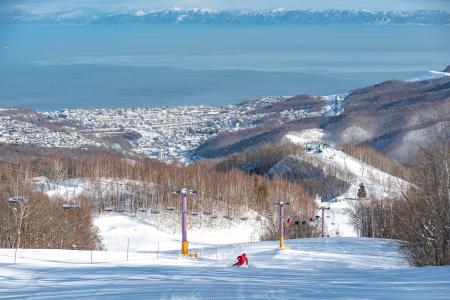 【小樽旅亭 蔵群】JAPOWと雪見温泉で心身を整えるウェ 【小樽旅亭 蔵群】JAPOWと雪見温泉で心身を整えるウェ