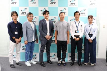 自転車競技トラック 窪木一茂選手がJPF本社へ表敬訪問 自転車競技トラック 窪木一茂選手がJPF本社へ表敬訪問