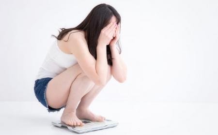 【40代後半~60代女性の更年期太りに関する意識調査】 【40代後半~60代女性の更年期太りに関する意識調査】