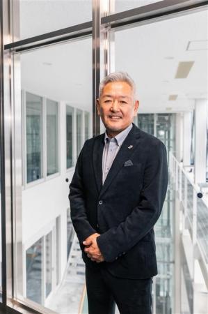 クロスフォー、社長交代のお知らせ クロスフォー、社長交代のお知らせ