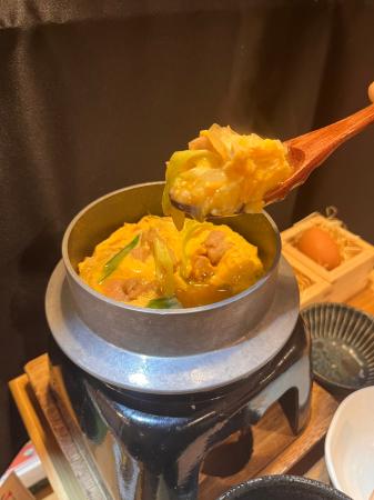 “日本初の体験型 釜炊き親子丼”をリリース 神戸元町 “日本初の体験型 釜炊き親子丼”をリリース 神戸元町