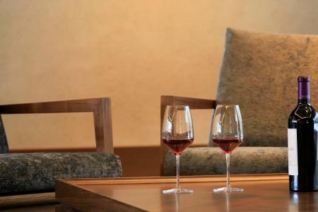 ホテルのDX導入にお悩みの方をサポート!客単価1.5倍 ホテルのDX導入にお悩みの方をサポート!客単価1.5倍