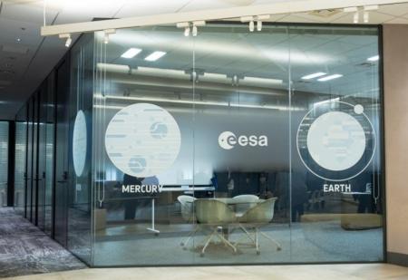 日本橋の宇宙ビジネス拠点 「X-NIHONBASHI TOWER」に 日本橋の宇宙ビジネス拠点 「X-NIHONBASHI TOWER」に