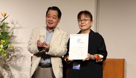 生活クラブのリユースびんのしくみ”グリーンシステム“ 生活クラブのリユースびんのしくみ”グリーンシステム“