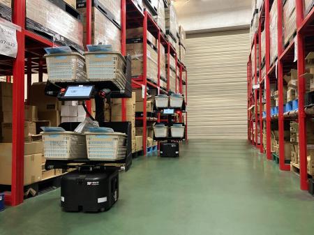 ラピュタロボティクスのピッキングアシストロボット「 ラピュタロボティクスのピッキングアシストロボット「