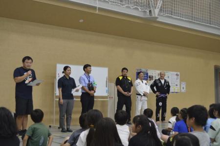 大熊警備隊、お笑い芸人ガリットチュウ福島さん、警察 大熊警備隊、お笑い芸人ガリットチュウ福島さん、警察