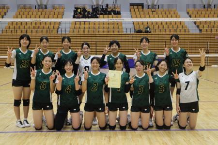 【新潟医療福祉大学】女子バレーボール部、天皇杯・皇 【新潟医療福祉大学】女子バレーボール部、天皇杯・皇