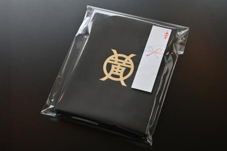 【「米沢牛」ギフト券】黒金パッケージへ、「高級感」 【「米沢牛」ギフト券】黒金パッケージへ、「高級感」