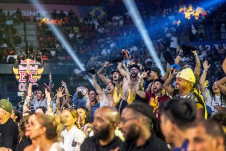 世界レベルの1on1ブレイキンバトル「Red Bull BC One  世界レベルの1on1ブレイキンバトル「Red Bull BC One