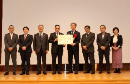 三井ホームが最優秀賞の農林水産大臣賞を受賞 三井ホームが最優秀賞の農林水産大臣賞を受賞