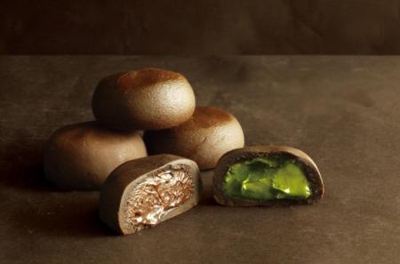 あづみの茶胡蝶庵の冬の定番「生チョコまんじゅう」販 あづみの茶胡蝶庵の冬の定番「生チョコまんじゅう」販