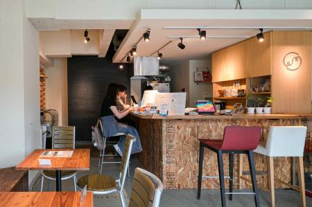 大人の一杯が、こどもの一杯に変わる!おせっかいシス 大人の一杯が、こどもの一杯に変わる!おせっかいシス