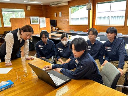 【国際情報工科自動車大学校】建築デザイン科1年生が 【国際情報工科自動車大学校】建築デザイン科1年生が