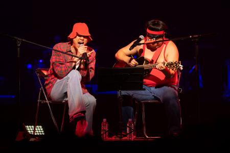 赤えんぴつ(バナナマン) 武道館公演の音源 配信スター 赤えんぴつ(バナナマン) 武道館公演の音源 配信スター