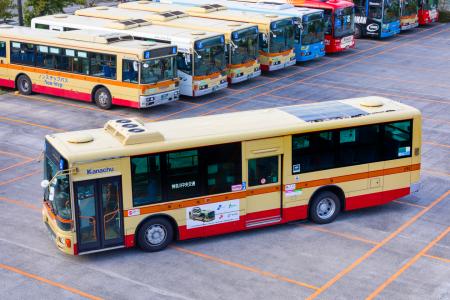 次世代型太陽電池を活用した燃費改善実証実験を開始 次世代型太陽電池を活用した燃費改善実証実験を開始