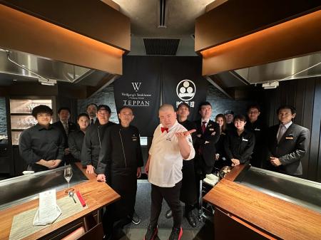 「ウルフギャング・ステーキハウス TEPPAN」“寿司劇場 「ウルフギャング・ステーキハウス TEPPAN」“寿司劇場