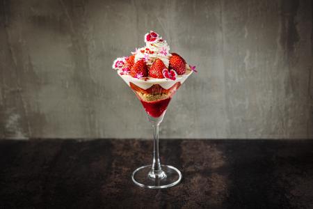 完全会員制パフェバー「Remake easy」は『札幌コレク 完全会員制パフェバー「Remake easy」は『札幌コレク