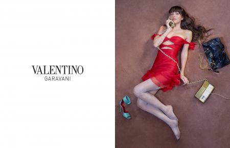 ヴァレンティノ 2026年クルーズ広告キャンペーン ‘ノ ヴァレンティノ 2026年クルーズ広告キャンペーン ‘ノ