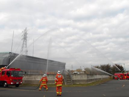 航空燃料漏洩事故及び火災発生を想定した、第42回航空 航空燃料漏洩事故及び火災発生を想定した、第42回航空