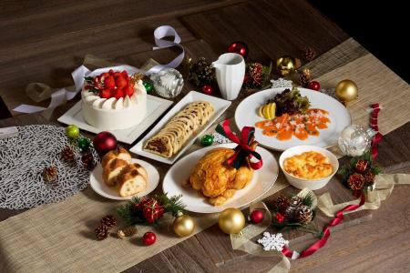 【明治記念館】“本格フレンチやケーキをご自宅で愉し 【明治記念館】“本格フレンチやケーキをご自宅で愉し