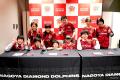 名古屋ダイヤモンドドルフィンズの試合でヒュンメルパ 名古屋ダイヤモンドドルフィンズの試合でヒュンメルパ