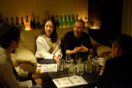 大阪発・クラフトジン体験ツアー「Gin Through Japan 大阪発・クラフトジン体験ツアー「Gin Through Japan