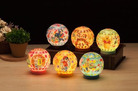 光る球体パズル「ルミオーブ」にディズニー6種が登場 光る球体パズル「ルミオーブ」にディズニー6種が登場