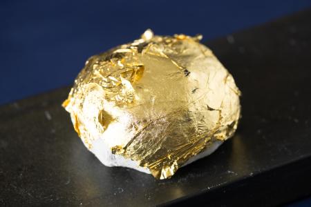 今年、史上最高値を更新した“金”にあやかってキutf-8 今年、史上最高値を更新した“金”にあやかってキutf-8