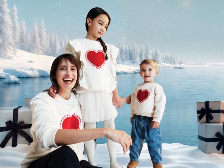 プチバトーがグランフロント大阪でホリデーに向けたポ プチバトーがグランフロント大阪でホリデーに向けたポ