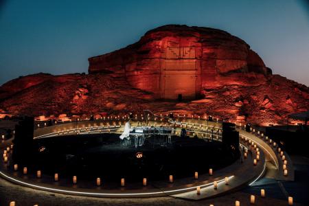 YOSHIKI ユネスコ世界遺産「Hegra」で新たな伝説を刻 YOSHIKI ユネスコ世界遺産「Hegra」で新たな伝説を刻