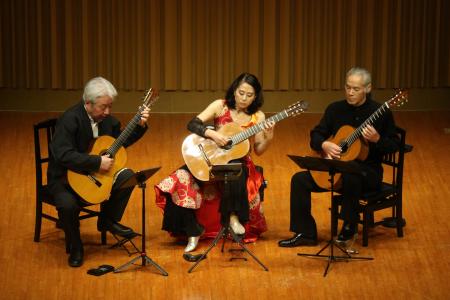 IDグループ、芸術文化支援活動 ギター・リサイタルを IDグループ、芸術文化支援活動 ギター・リサイタルを