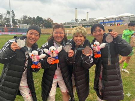 ケイアイスター不動産所属の選手と監督がデフリンピッ ケイアイスター不動産所属の選手と監督がデフリンピッ