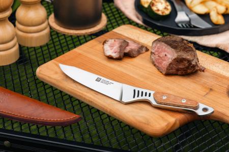 アウトドアシーンで大活躍のキッチンナイフ「オutf-8 アウトドアシーンで大活躍のキッチンナイフ「オutf-8