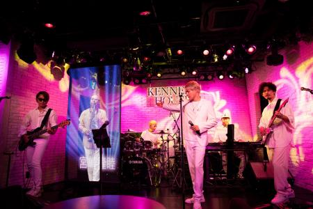 老舗ライブハウスによる進化系ライブショー展開のお知 老舗ライブハウスによる進化系ライブショー展開のお知