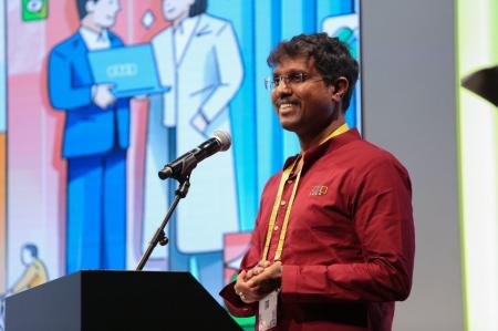 Zoho、日本企業向けAI戦略の方向性を「ZOHOLICS Japan Zoho、日本企業向けAI戦略の方向性を「ZOHOLICS Japan