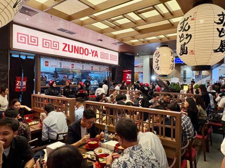 トリドールグループの「ラー麺ずんどう屋」がインドネ トリドールグループの「ラー麺ずんどう屋」がインドネ