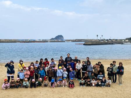唐津の海洋プラスチック問題に挑む。呼子小学校の5年 唐津の海洋プラスチック問題に挑む。呼子小学校の5年