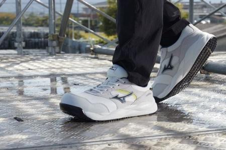 Hyper V(R)ソールを採用「オールマイティ HV」発売 Hyper V(R)ソールを採用「オールマイティ HV」発売