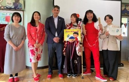 今年もカナダからレイ社長が来日、ブルーベリーを通じ 今年もカナダからレイ社長が来日、ブルーベリーを通じ