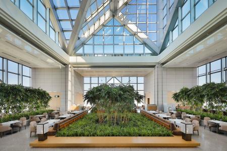 パーク ハイアット 東京、19ヵ月におよぶ改修を経て、 パーク ハイアット 東京、19ヵ月におよぶ改修を経て、